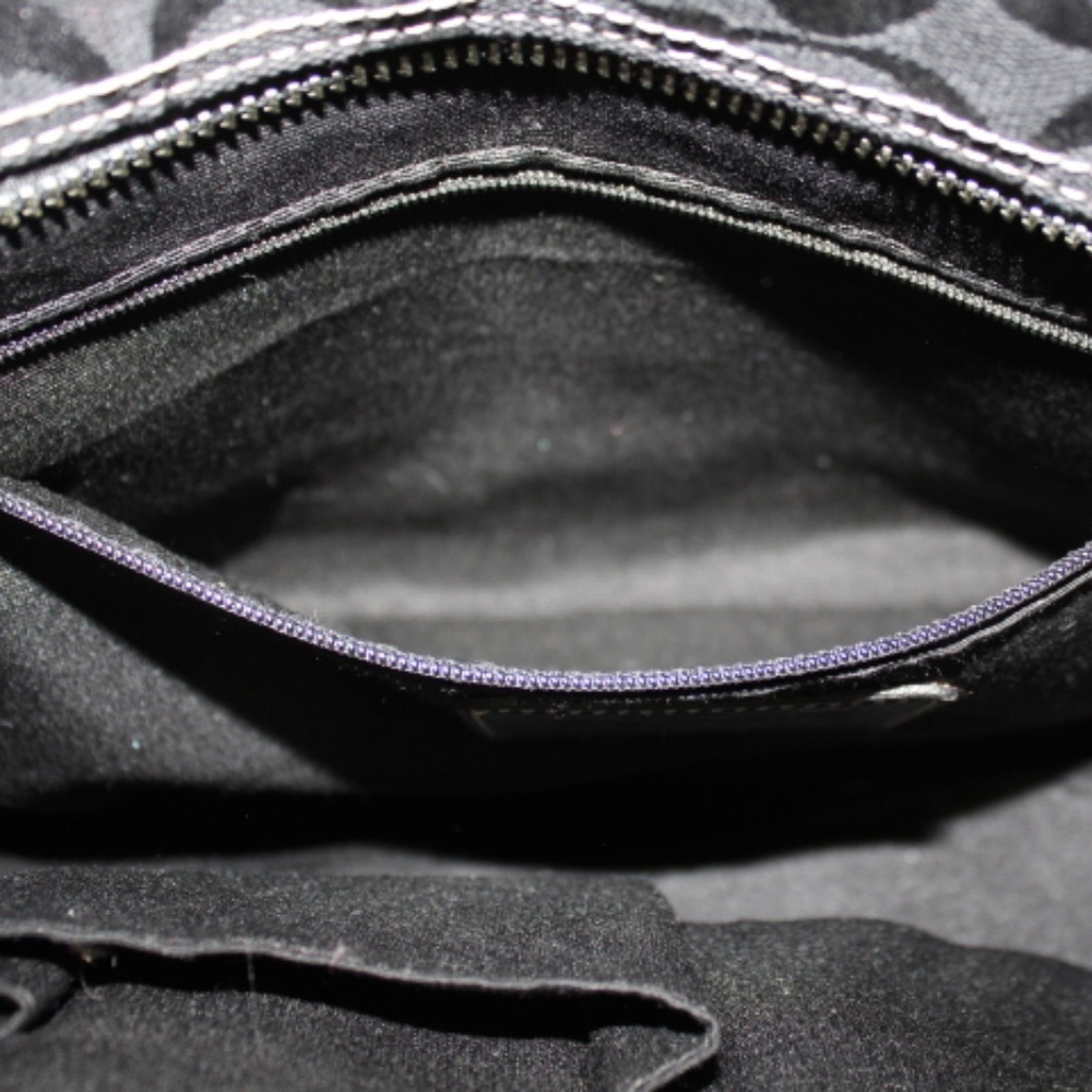 ⭐️CLEARANCE SALE⭐️👜HOST PICK👜 COACH Black Canvas & Leather Satchel - Picture 6 of 11